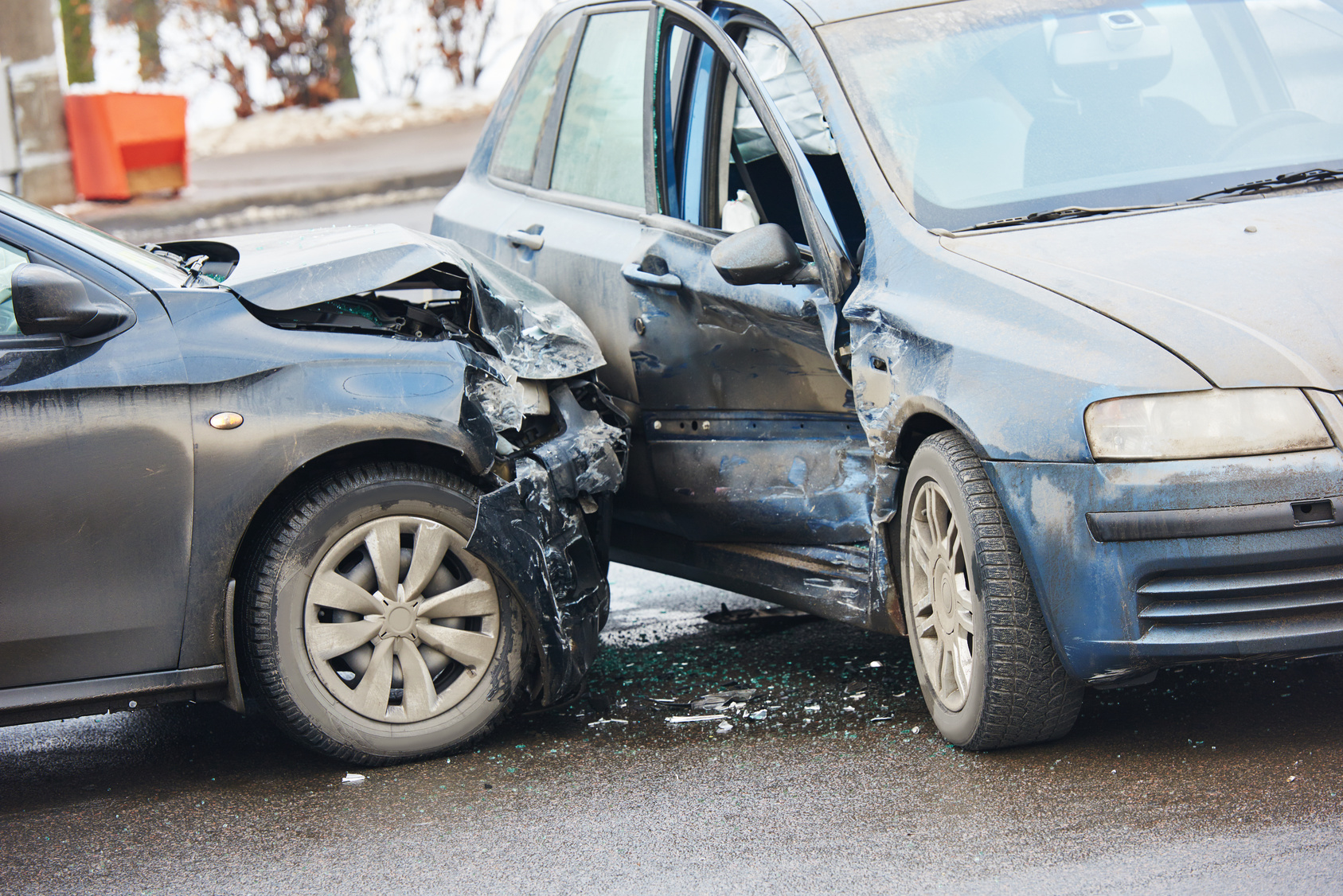 Accidente de tránsito entre vehículos