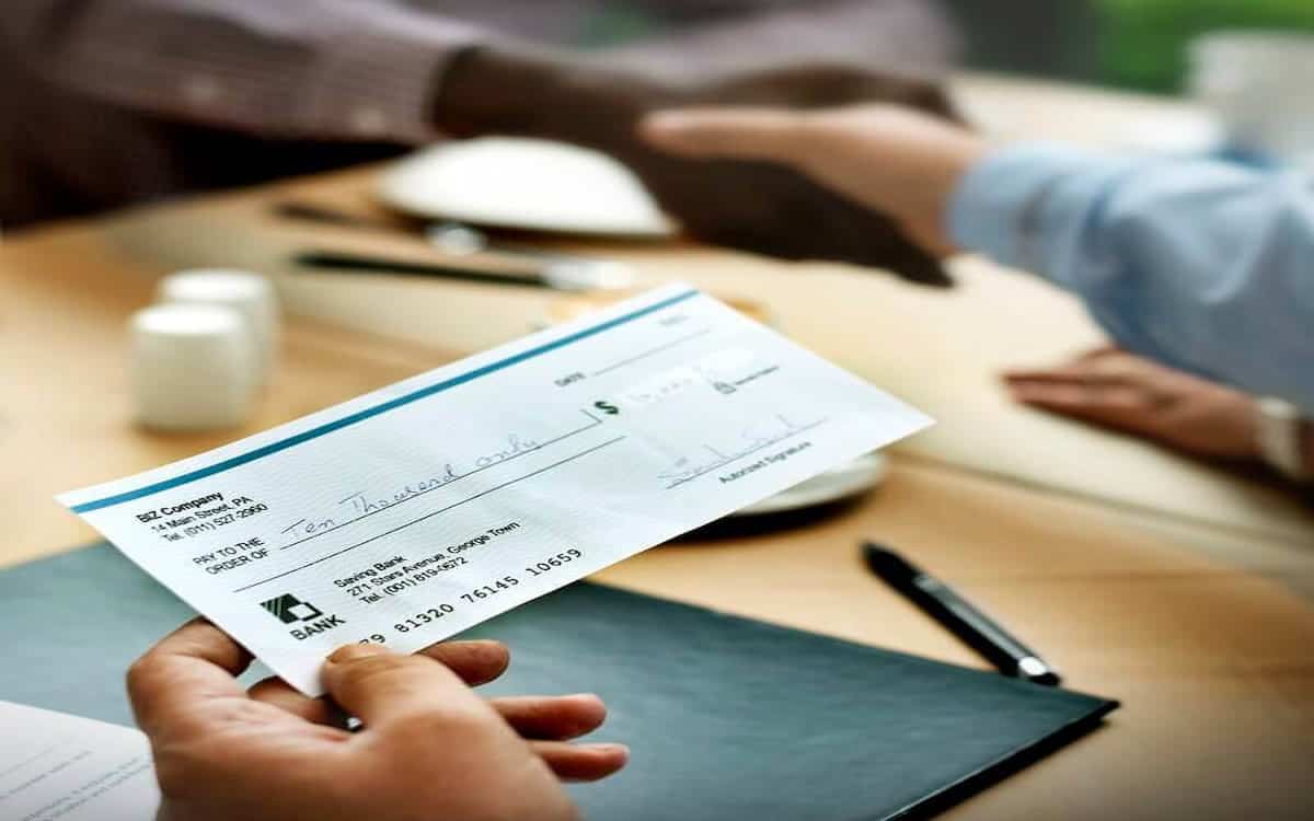 Cobro de deudas, cheques y pagarés